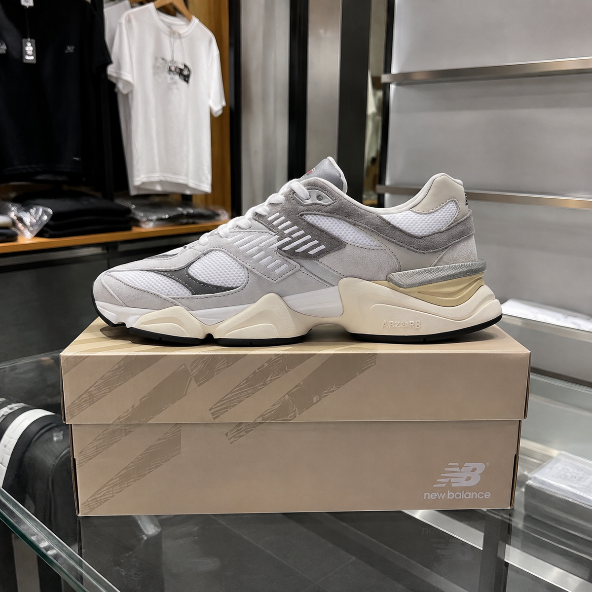 9060 UNISEX