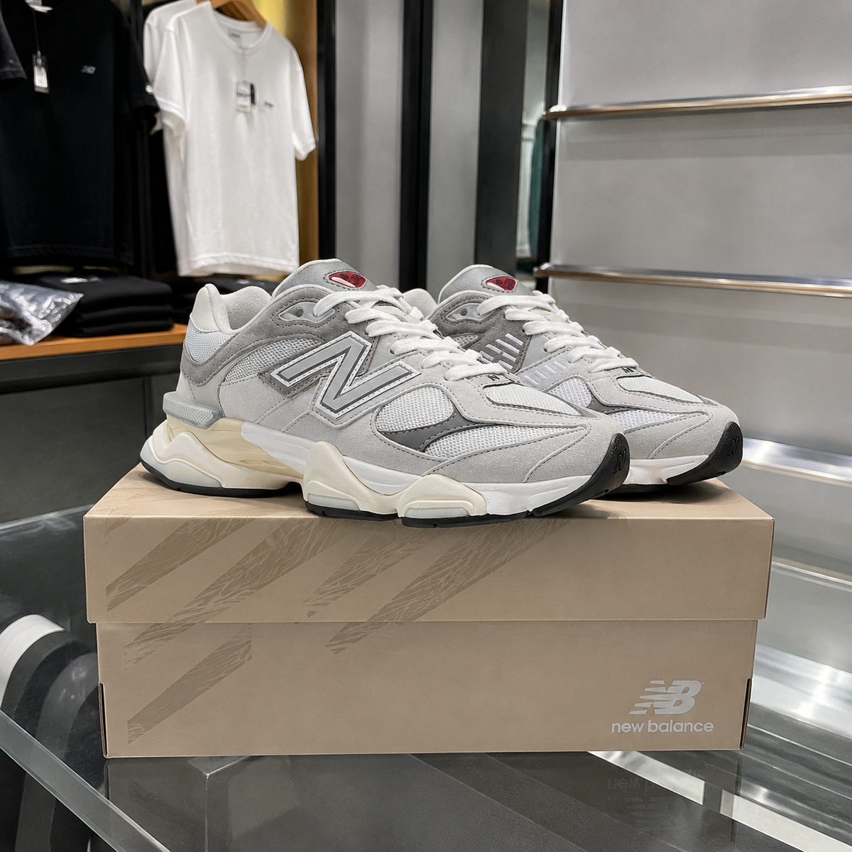 9060 UNISEX