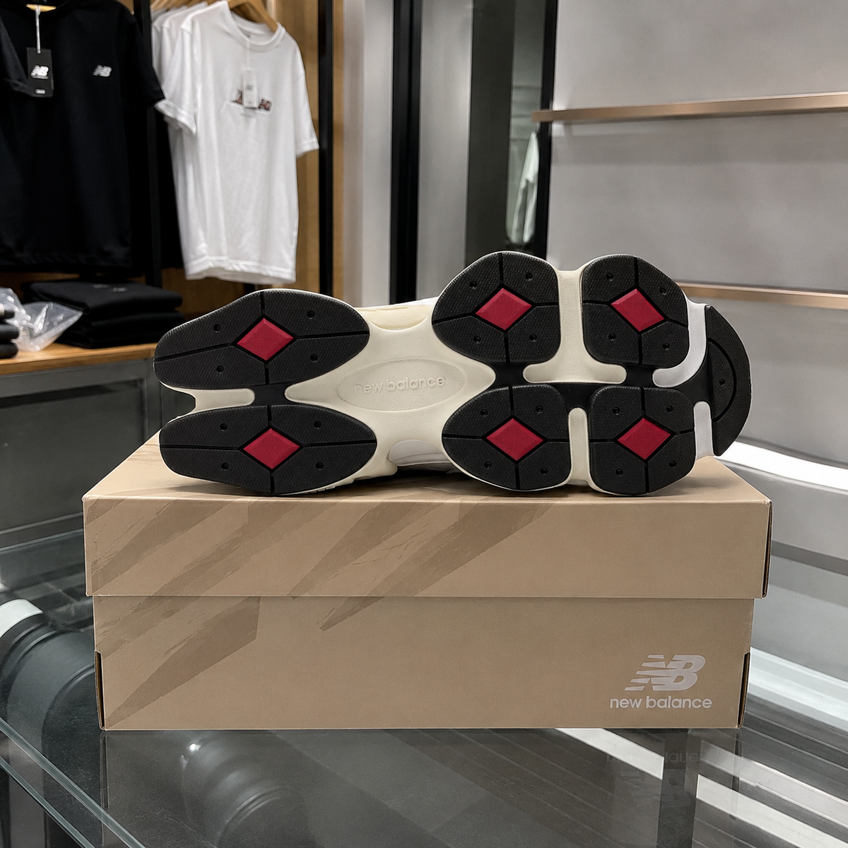9060 UNISEX